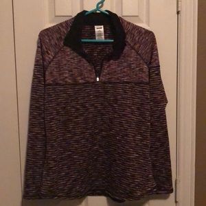 Long sleeve athletic shirt